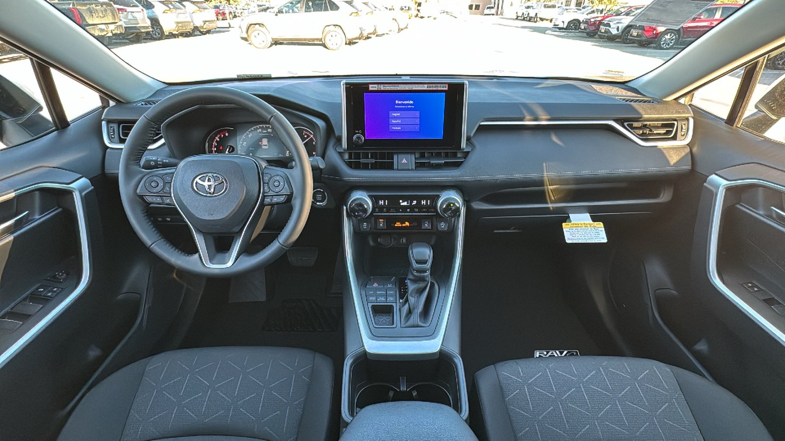 2024 Toyota RAV4 XLE 16