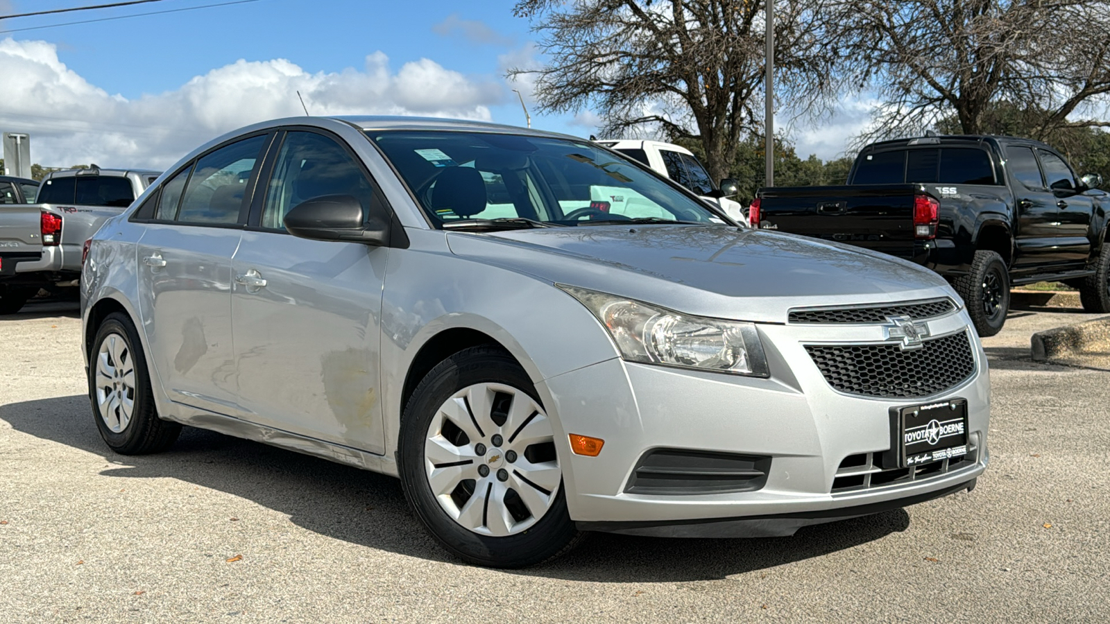 2014 Chevrolet Cruze LS 35