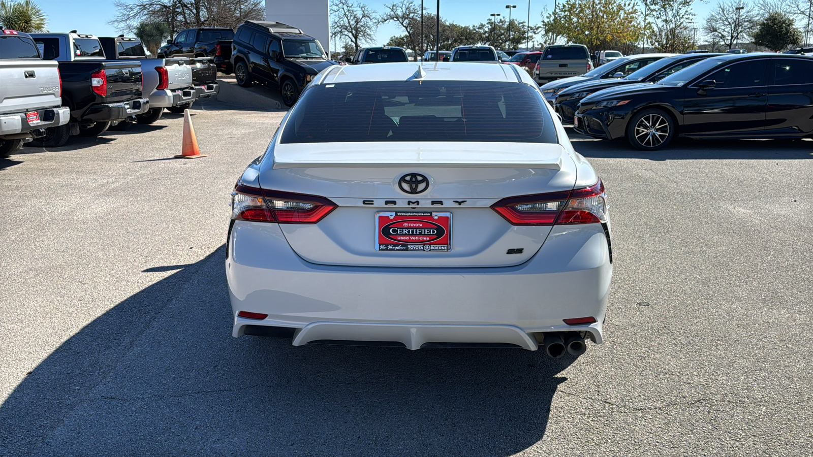 2023 Toyota Camry SE Nightshade 6