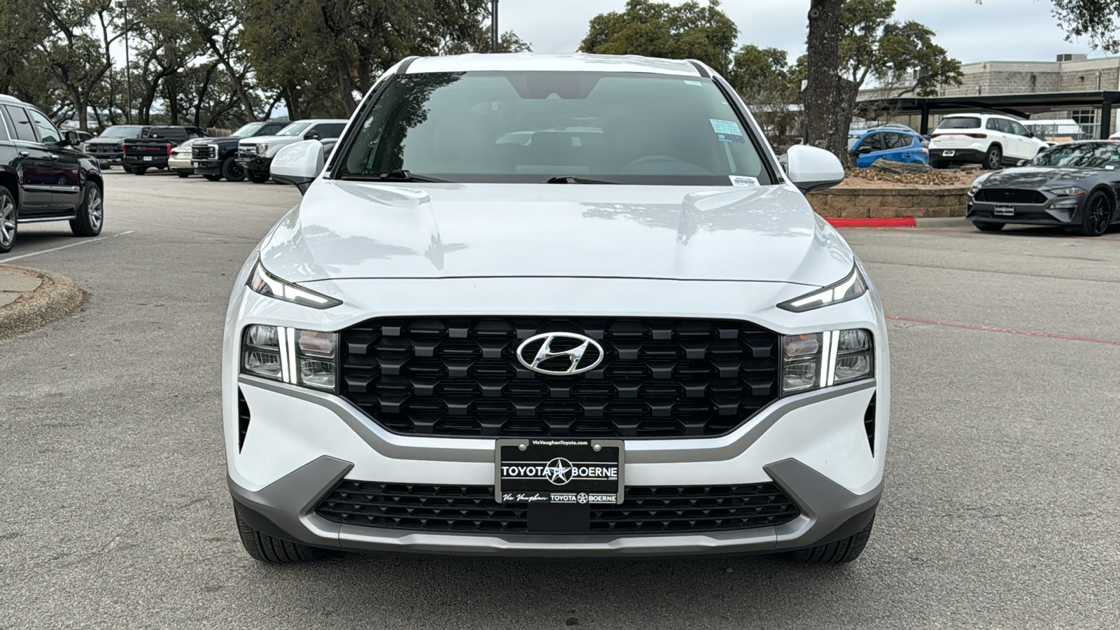 2023 Hyundai Santa Fe SE 2