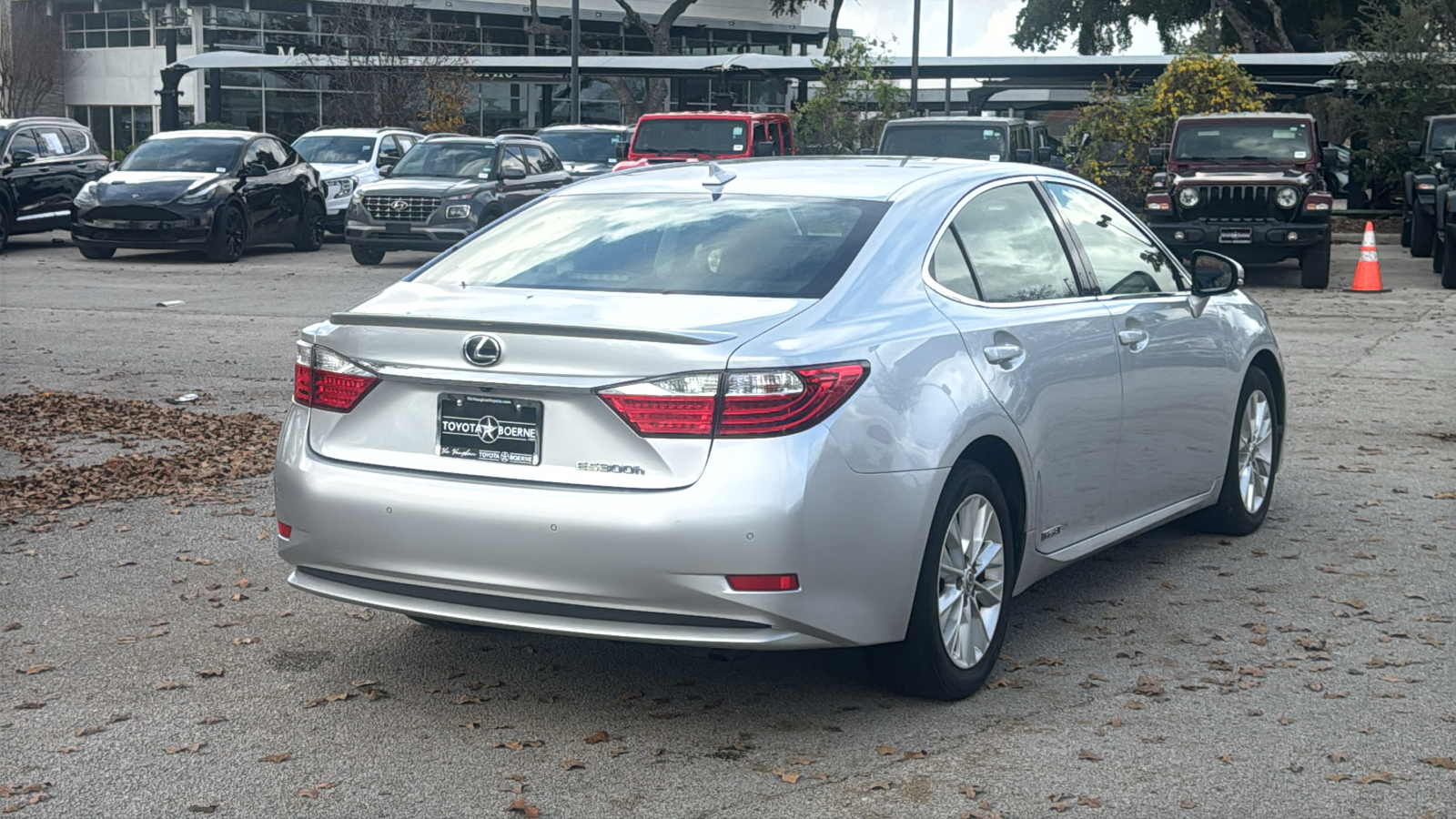 2014 Lexus ES 300h 7