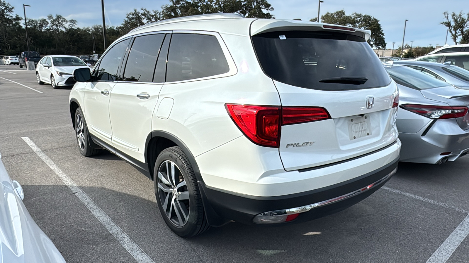 2017 Honda Pilot Elite 4