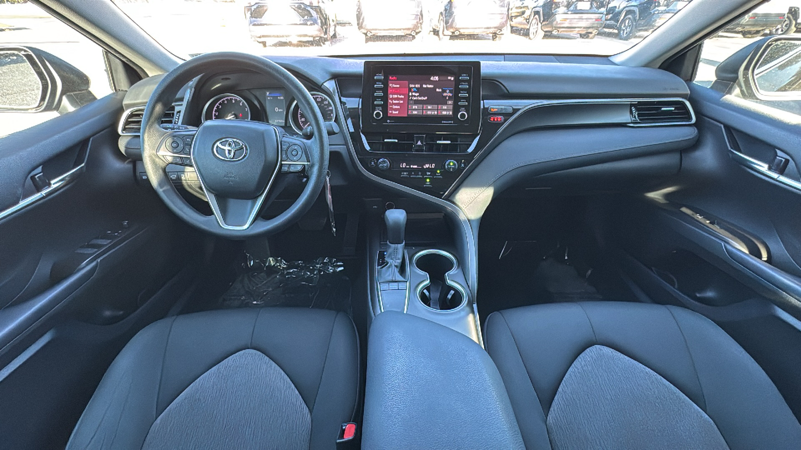 2022 Toyota Camry LE 17