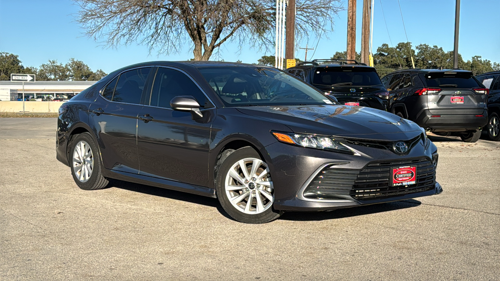 2022 Toyota Camry LE 39