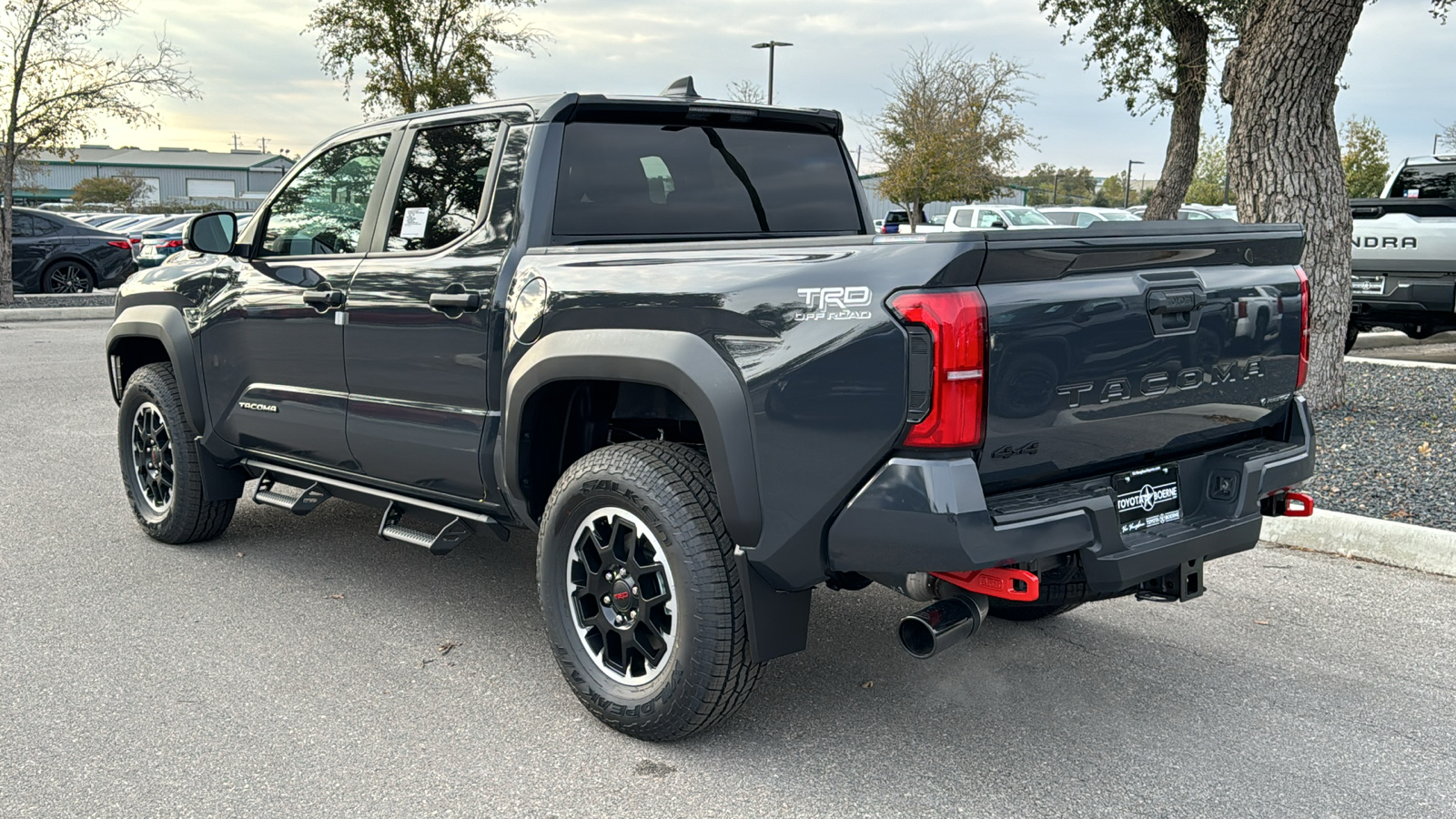 2024 Toyota Tacoma Hybrid TRD Off Road 6