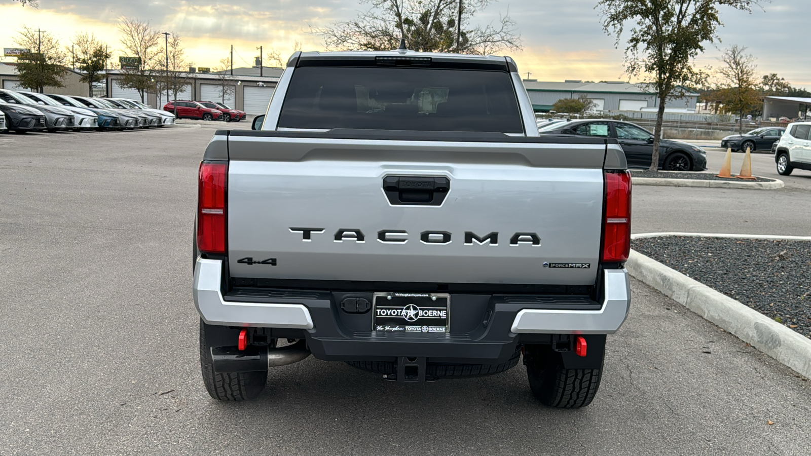 2024 Toyota Tacoma Hybrid TRD Off Road 7