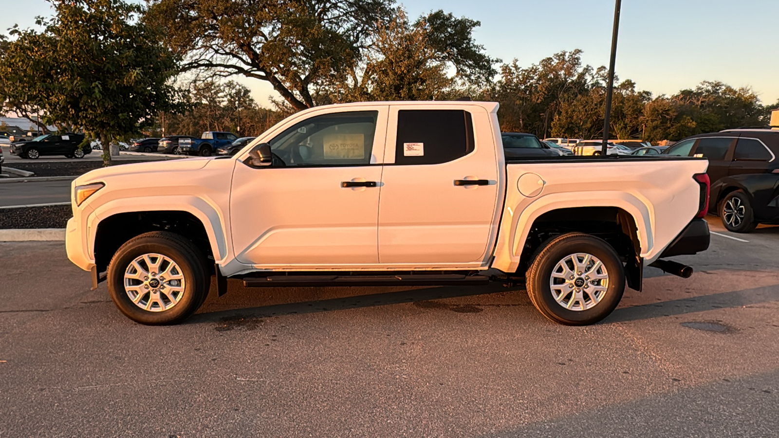 2024 Toyota Tacoma SR 5