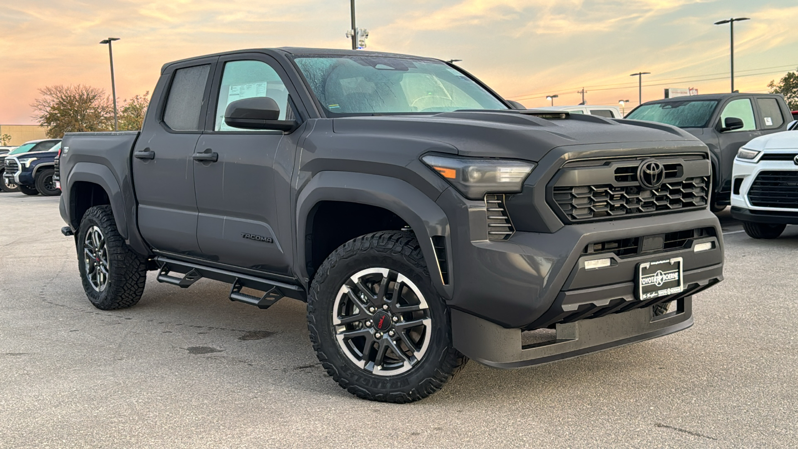 2024 Toyota Tacoma TRD Sport 2