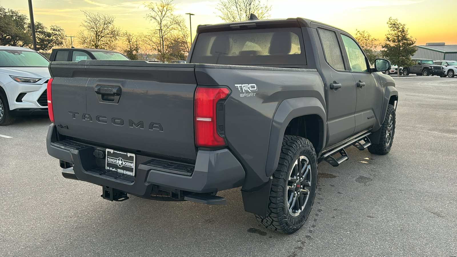 2024 Toyota Tacoma TRD Sport 8