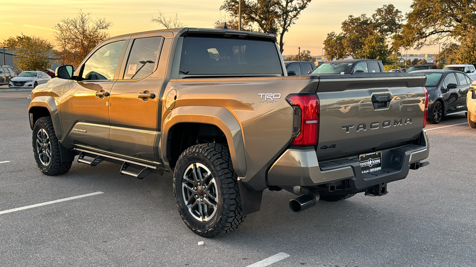 2024 Toyota Tacoma TRD Sport 5