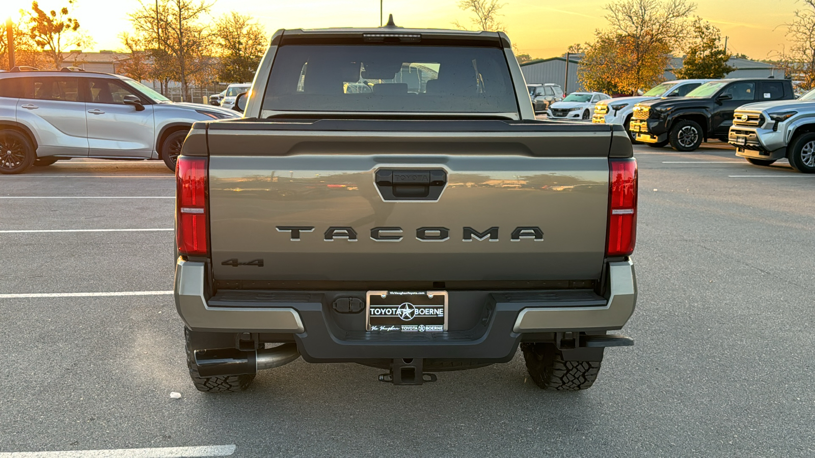 2024 Toyota Tacoma TRD Sport 6