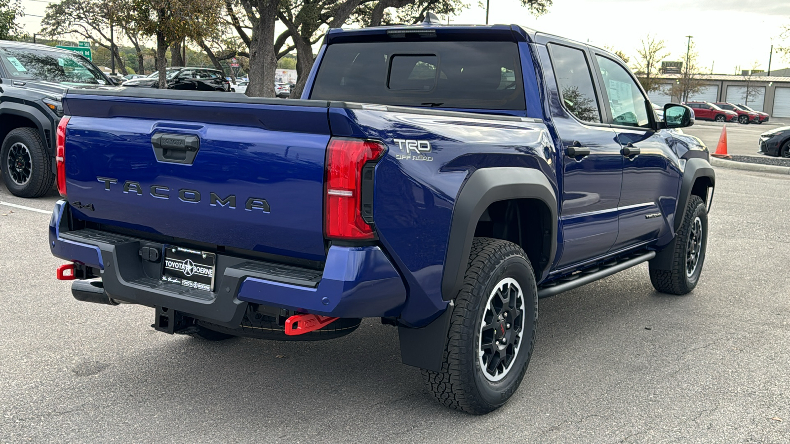 2024 Toyota Tacoma TRD Off-Road 8