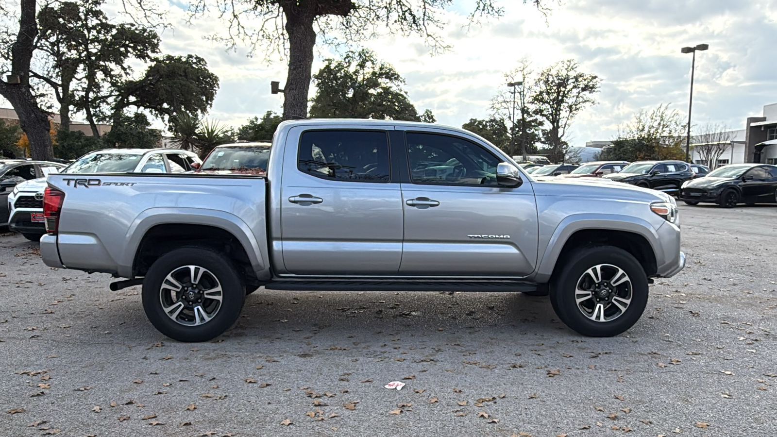 2018 Toyota Tacoma TRD Sport 8