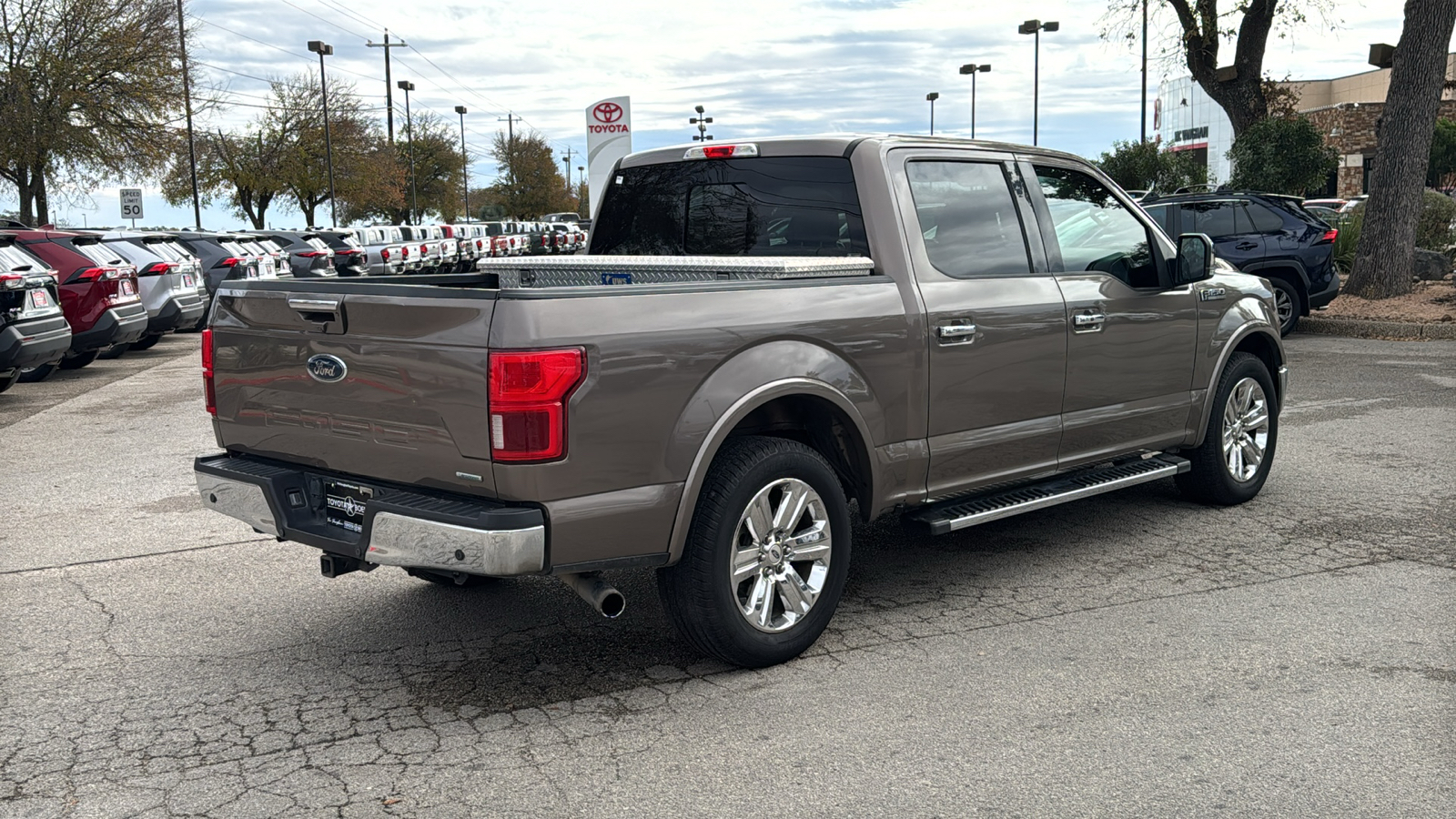 2018 Ford F-150 Lariat 8