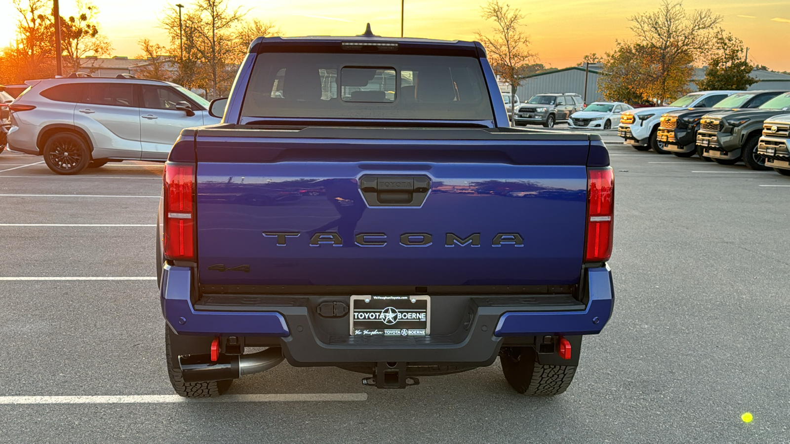 2024 Toyota Tacoma TRD Off-Road 6