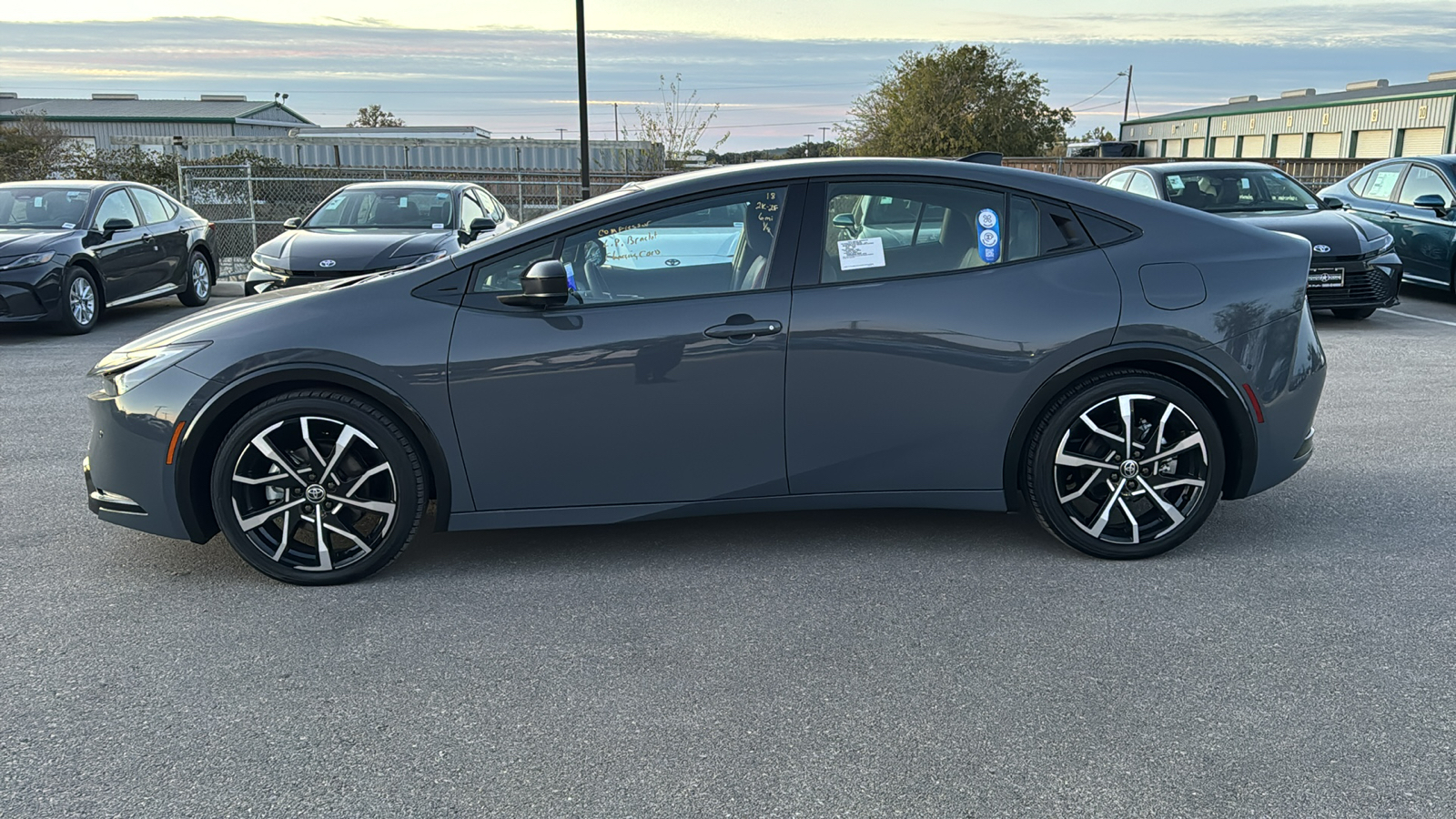 2024 Toyota Prius Prime XSE Premium 4