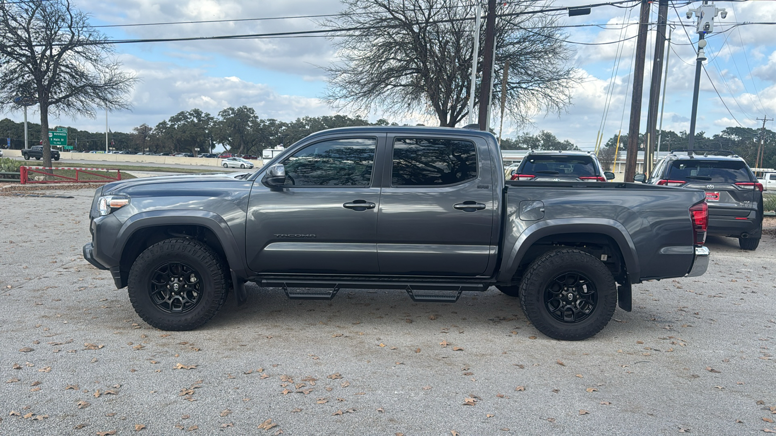 2022 Toyota Tacoma SR5 4