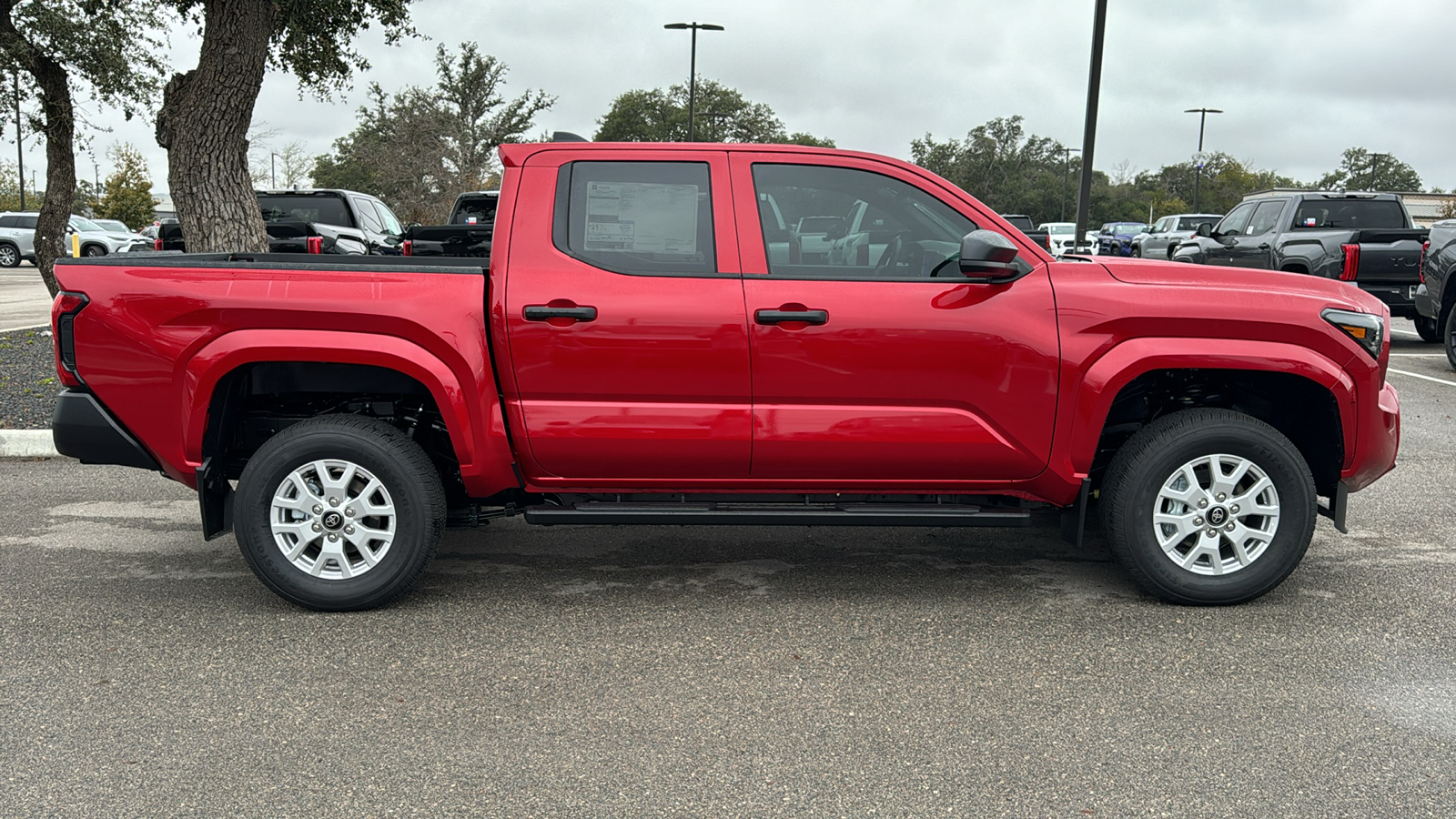 2024 Toyota Tacoma SR 8