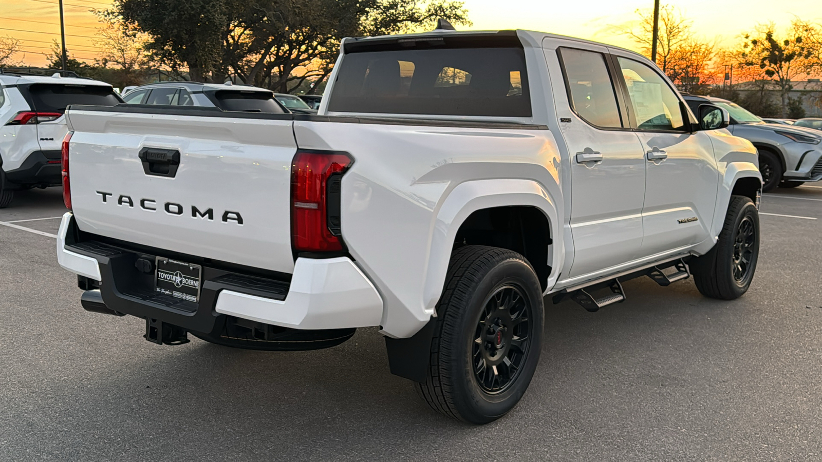 2024 Toyota Tacoma SR5 7