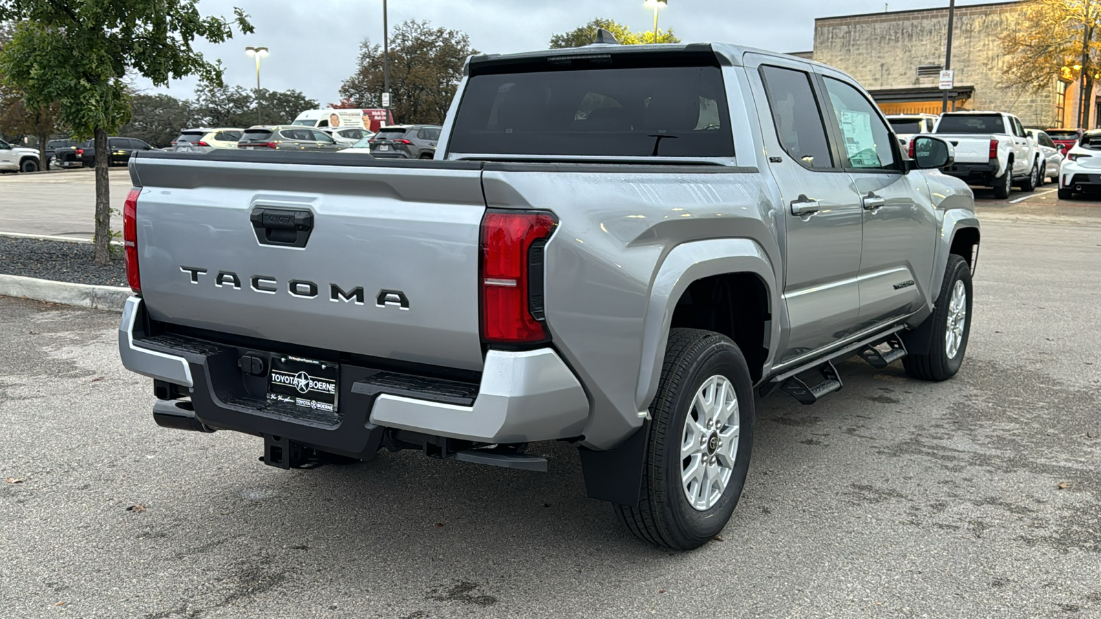 2024 Toyota Tacoma SR5 7