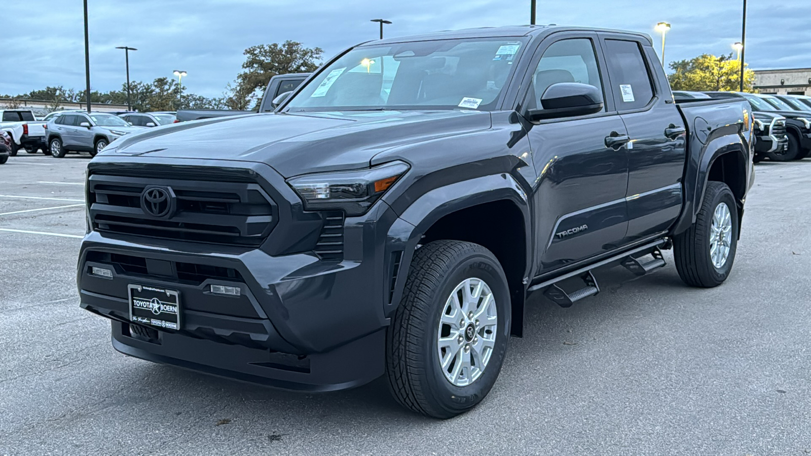 2024 Toyota Tacoma SR5 3