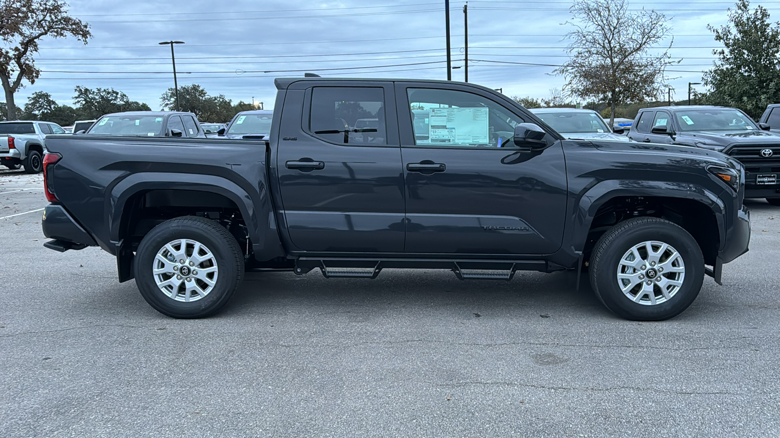 2024 Toyota Tacoma SR5 8