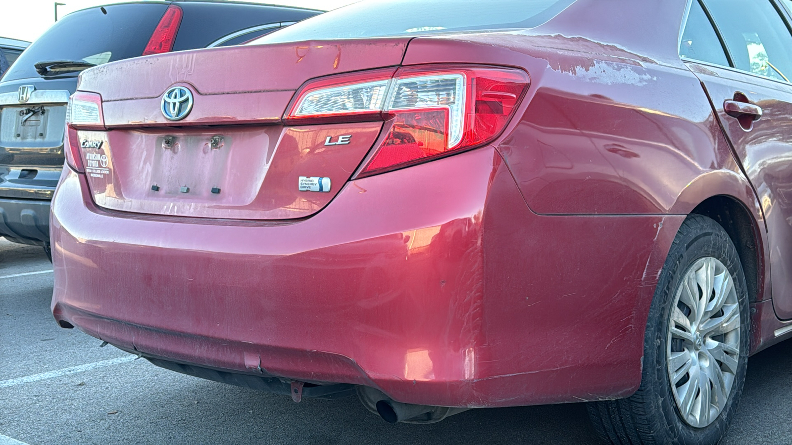 2012 Toyota Camry Hybrid LE 8