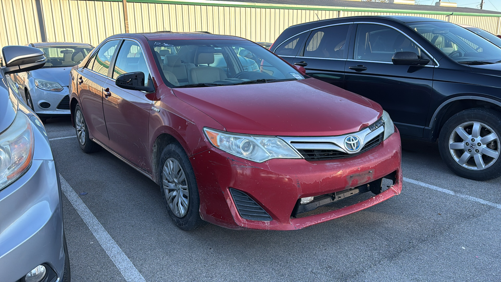 2012 Toyota Camry Hybrid LE 11