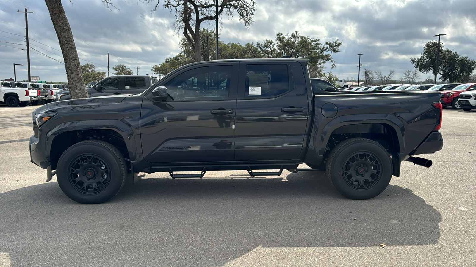 2024 Toyota Tacoma SR5 4