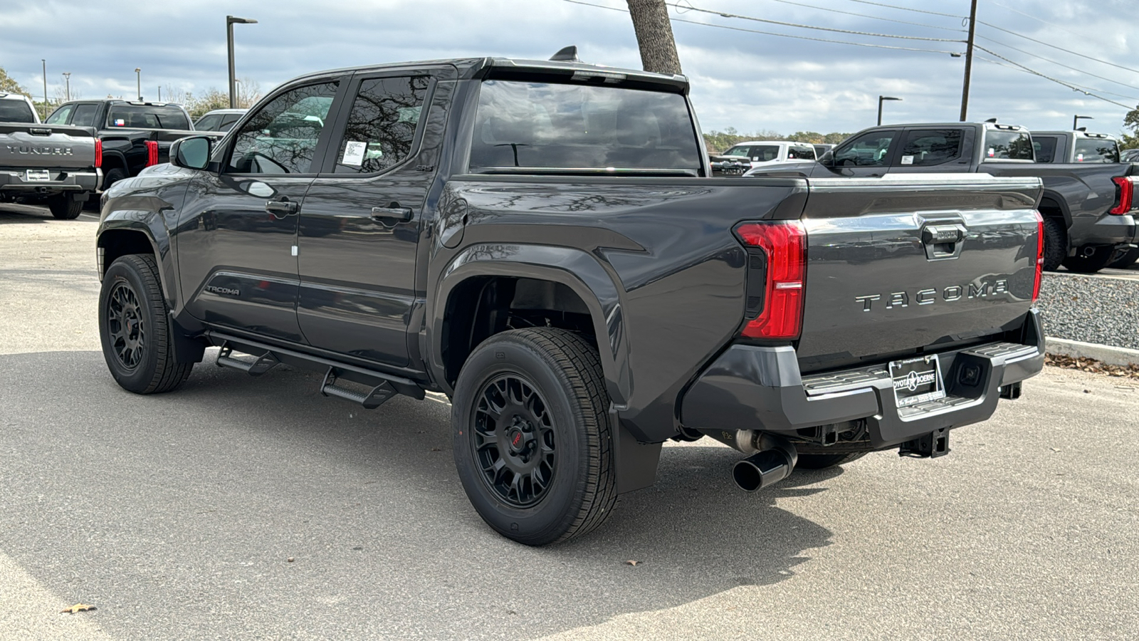 2024 Toyota Tacoma SR5 5