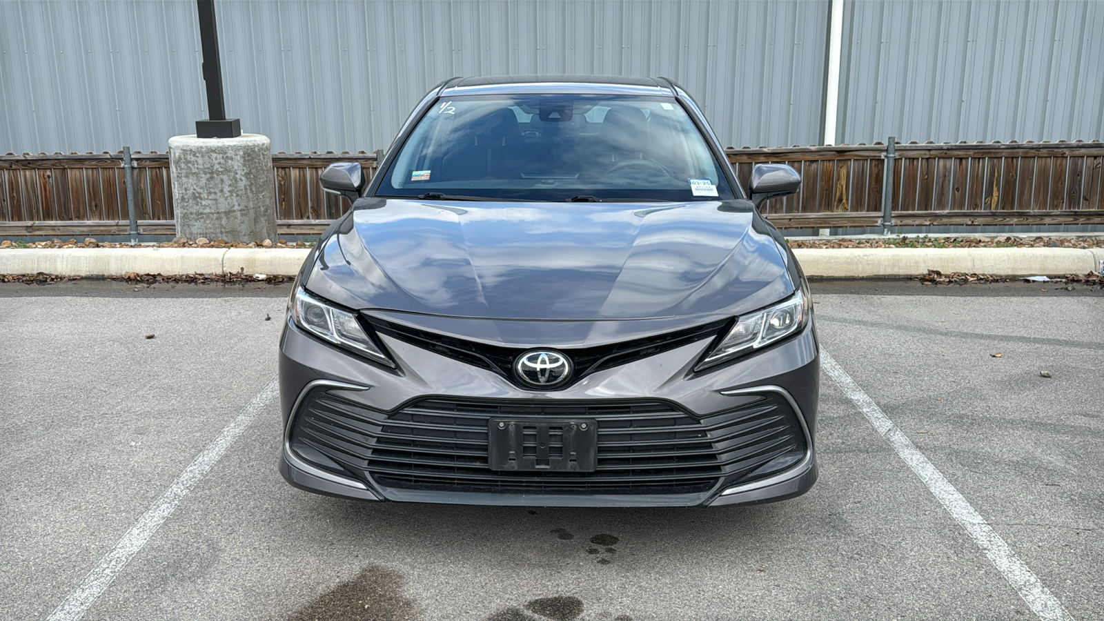 2023 Toyota Camry LE 2