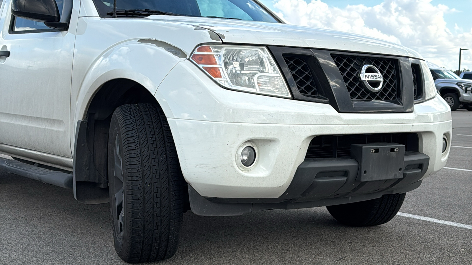 2018 Nissan Frontier SV 9