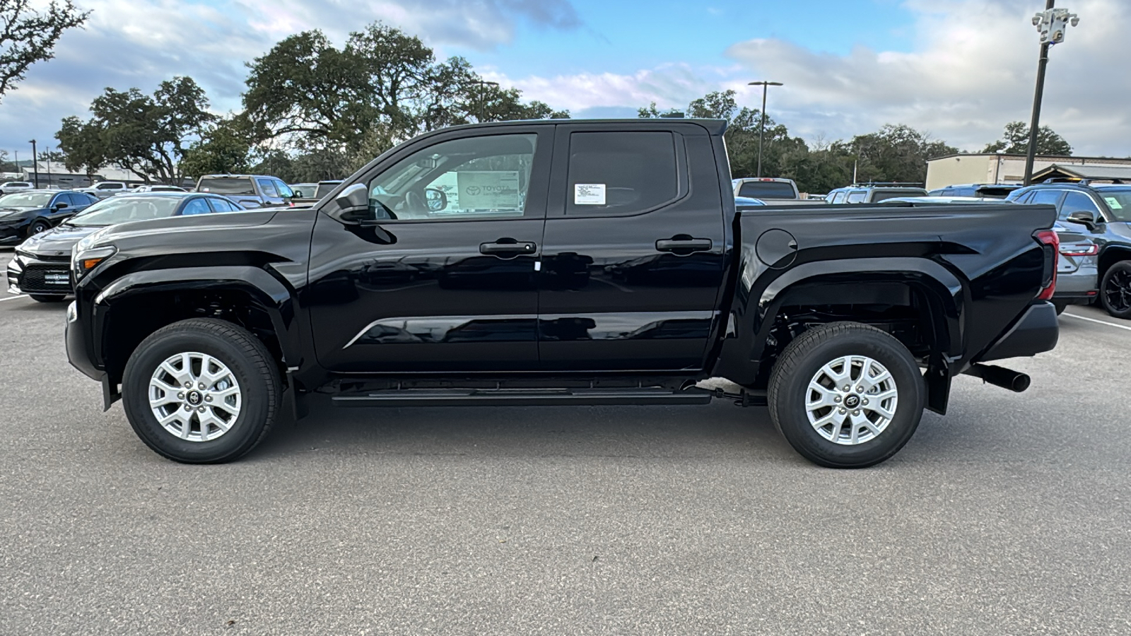 2024 Toyota Tacoma SR 4