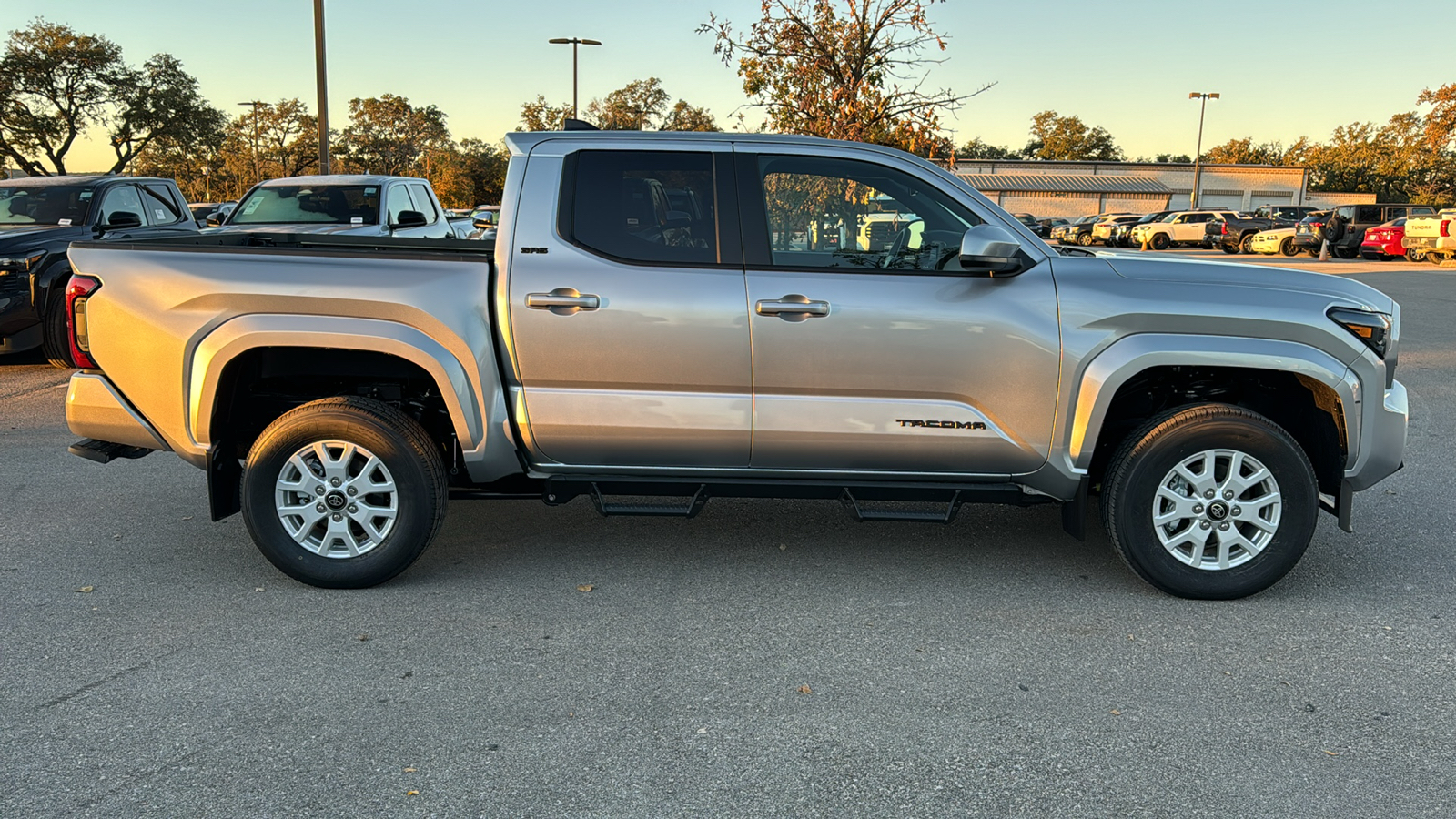 2024 Toyota Tacoma SR5 8