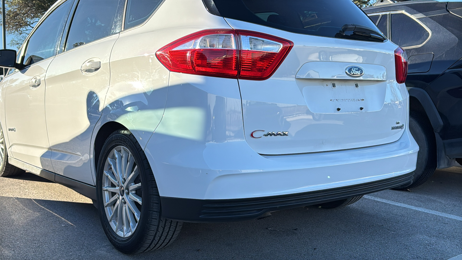 2015 Ford C-Max Hybrid SE 8