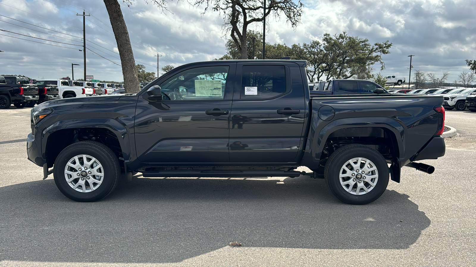 2024 Toyota Tacoma SR 4