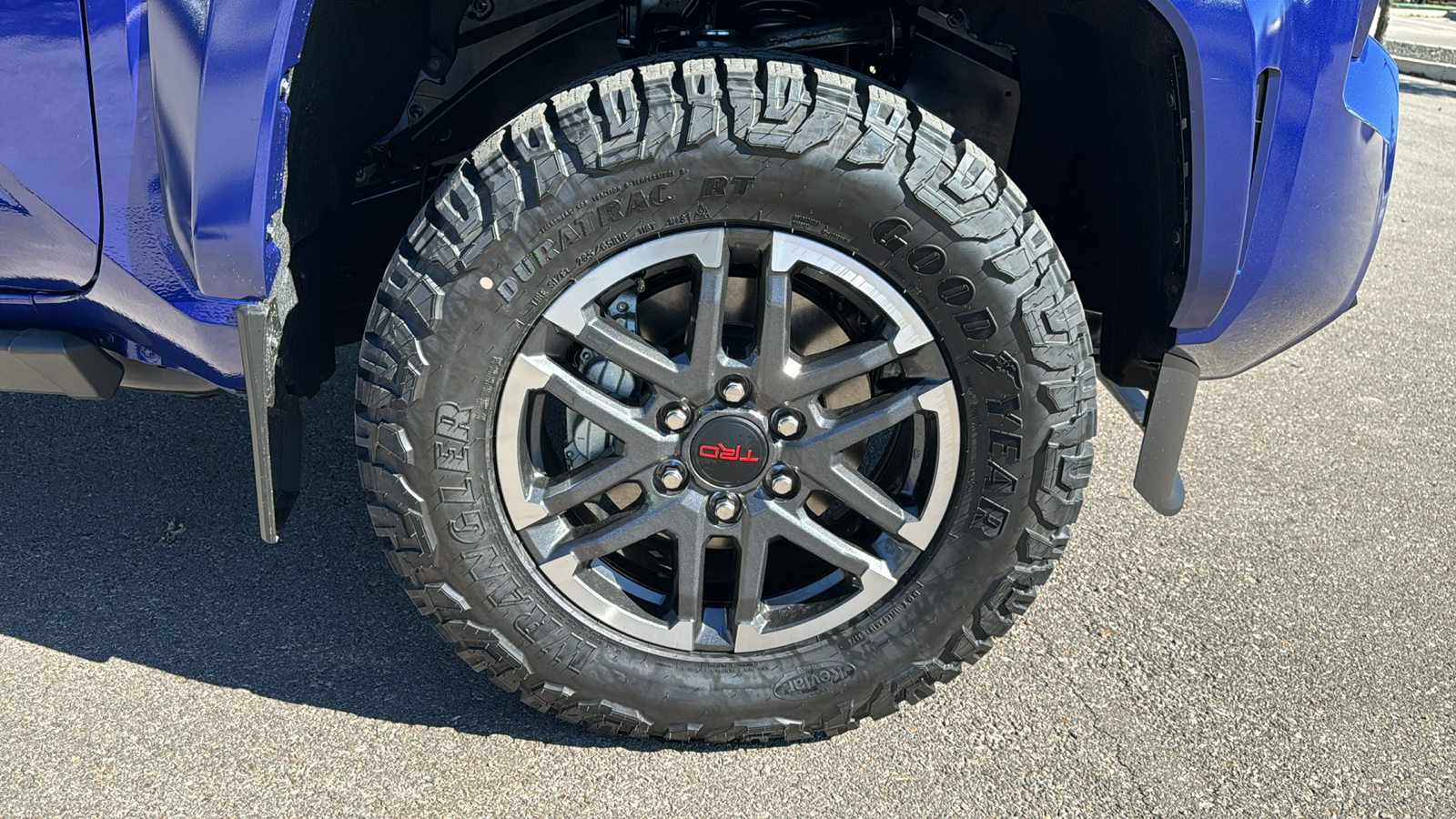 2024 Toyota Tacoma TRD Sport 9