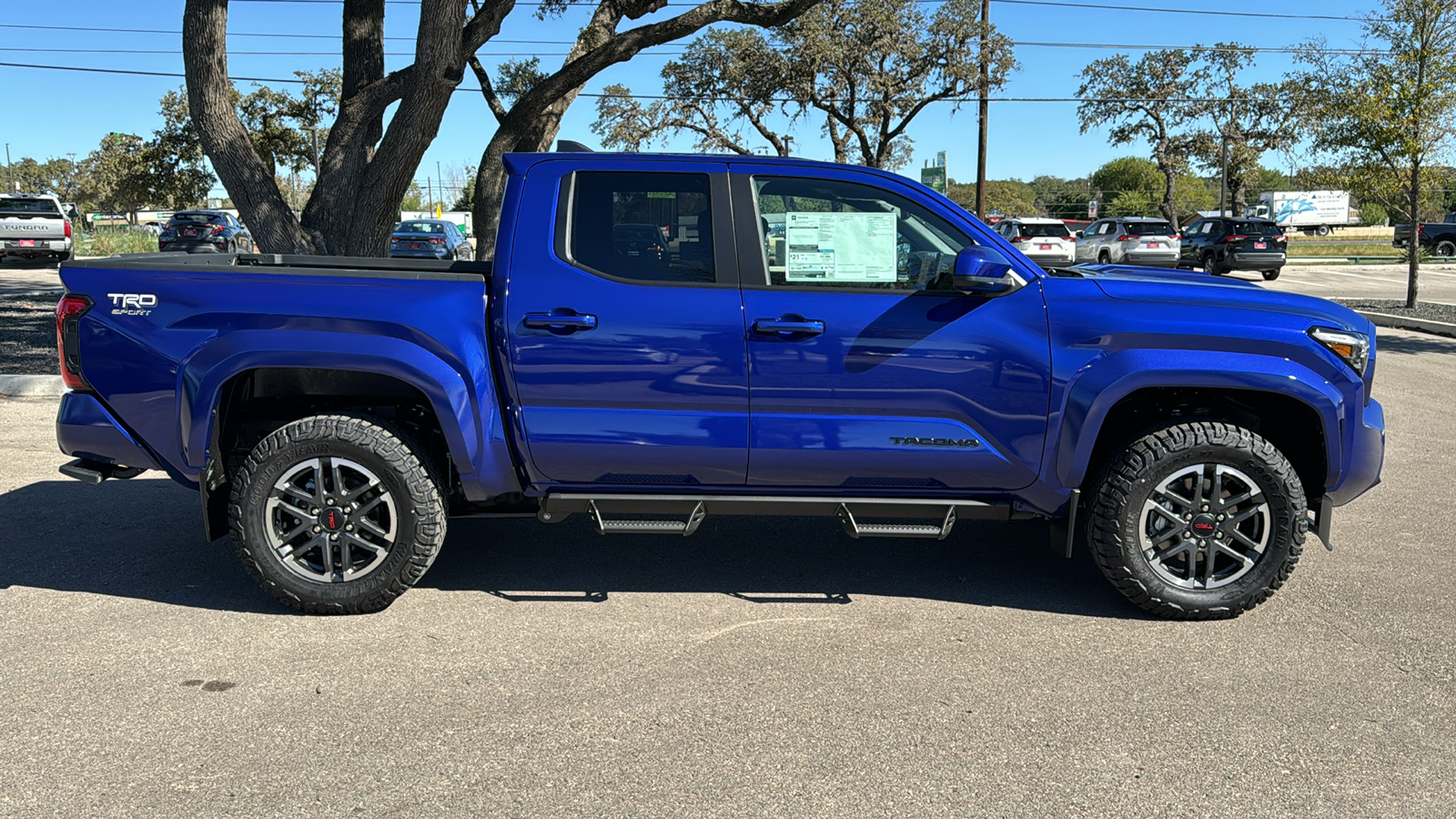 2024 Toyota Tacoma TRD Sport 8