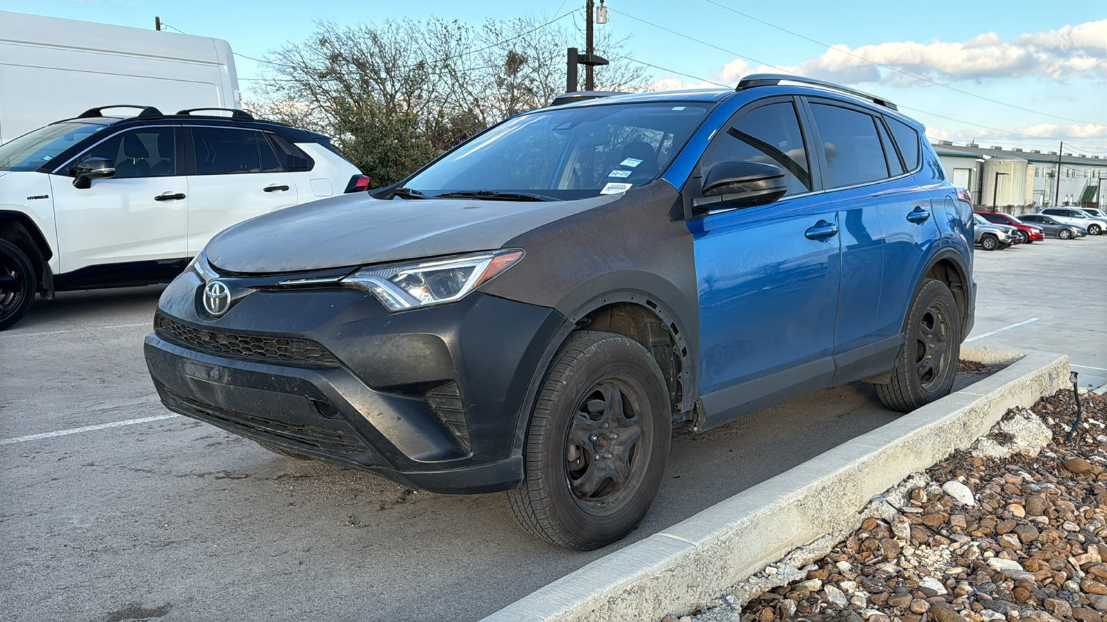 2018 Toyota RAV4 LE 3