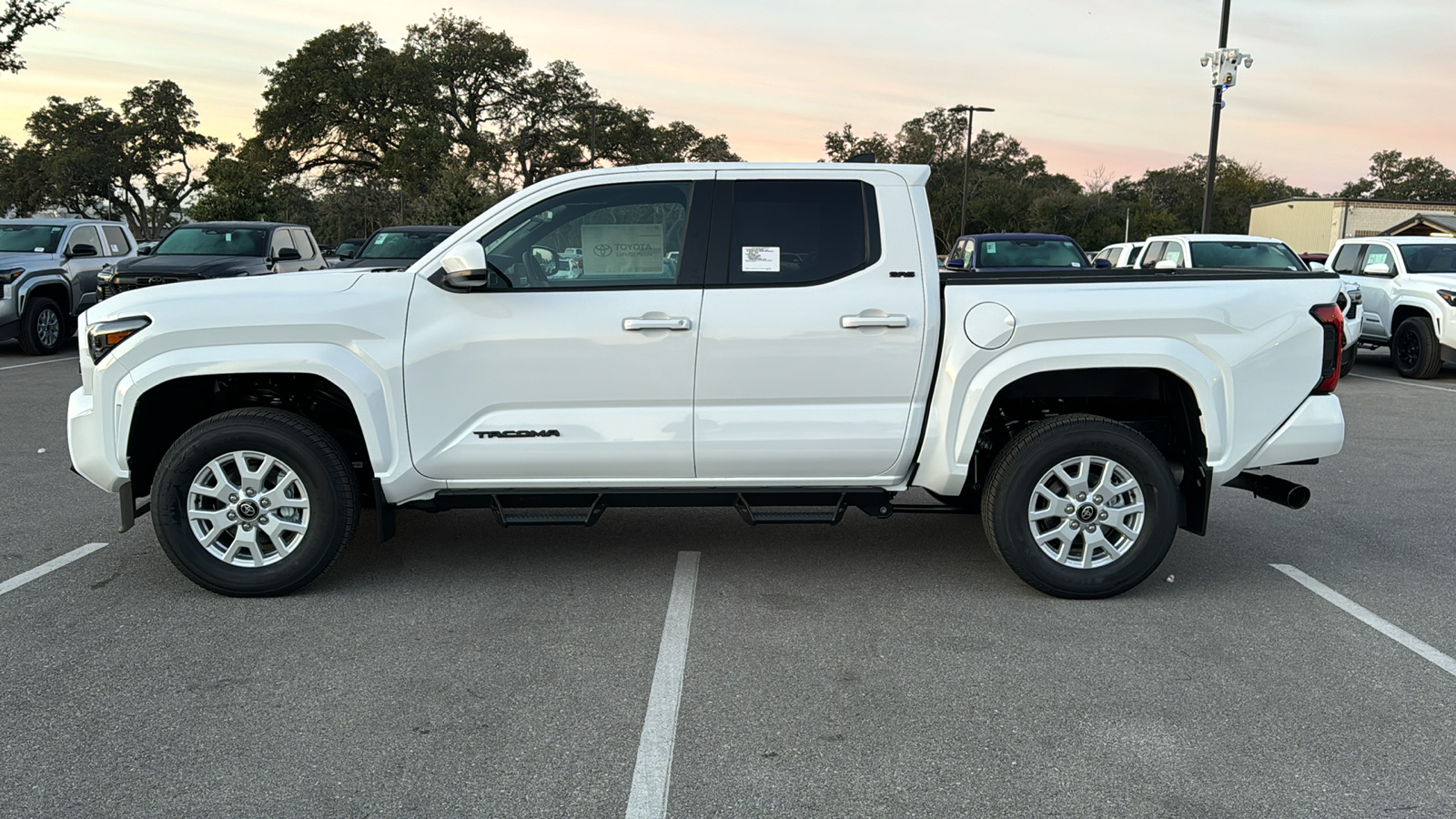 2024 Toyota Tacoma SR5 4