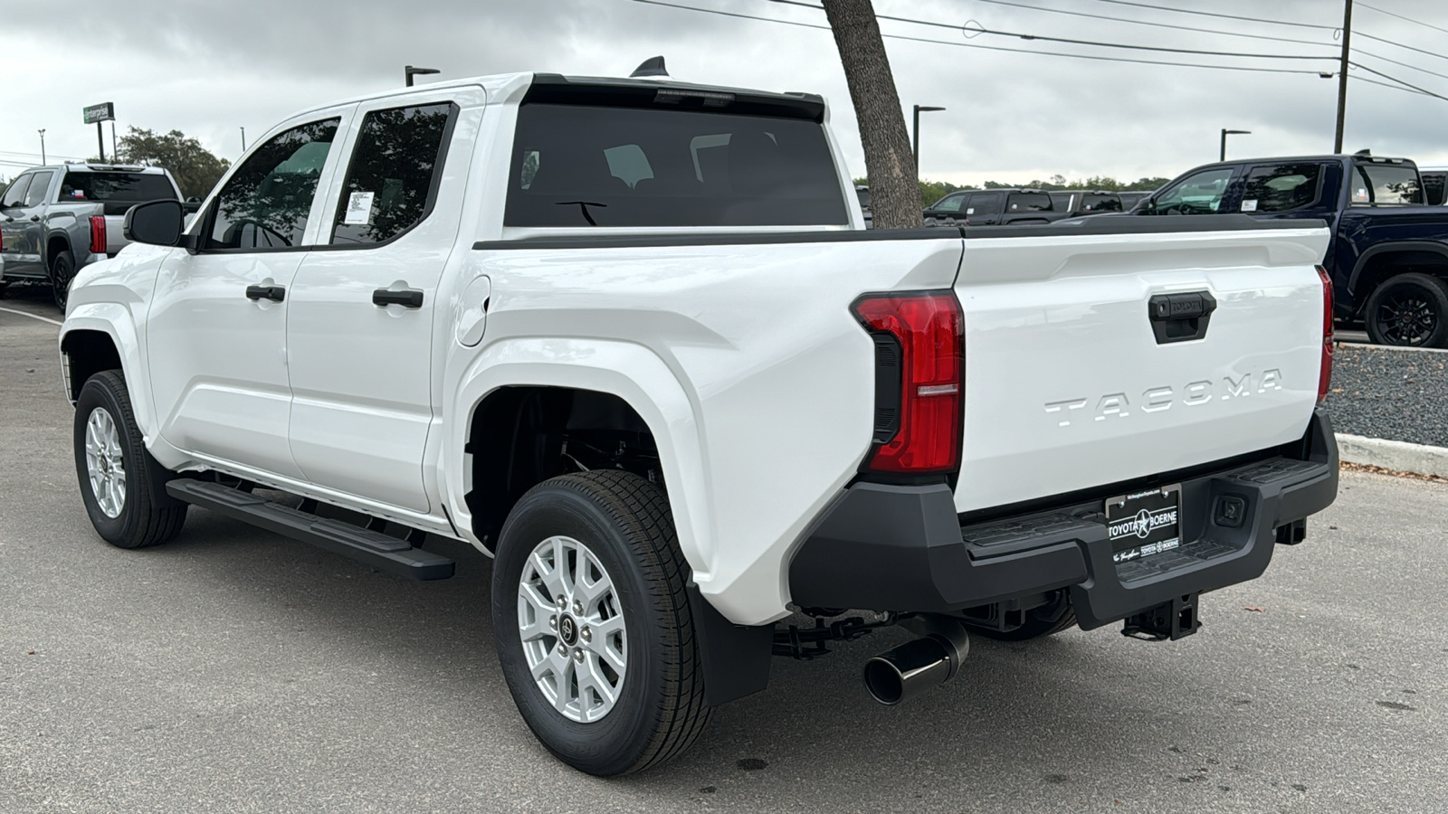 2024 Toyota Tacoma SR 5