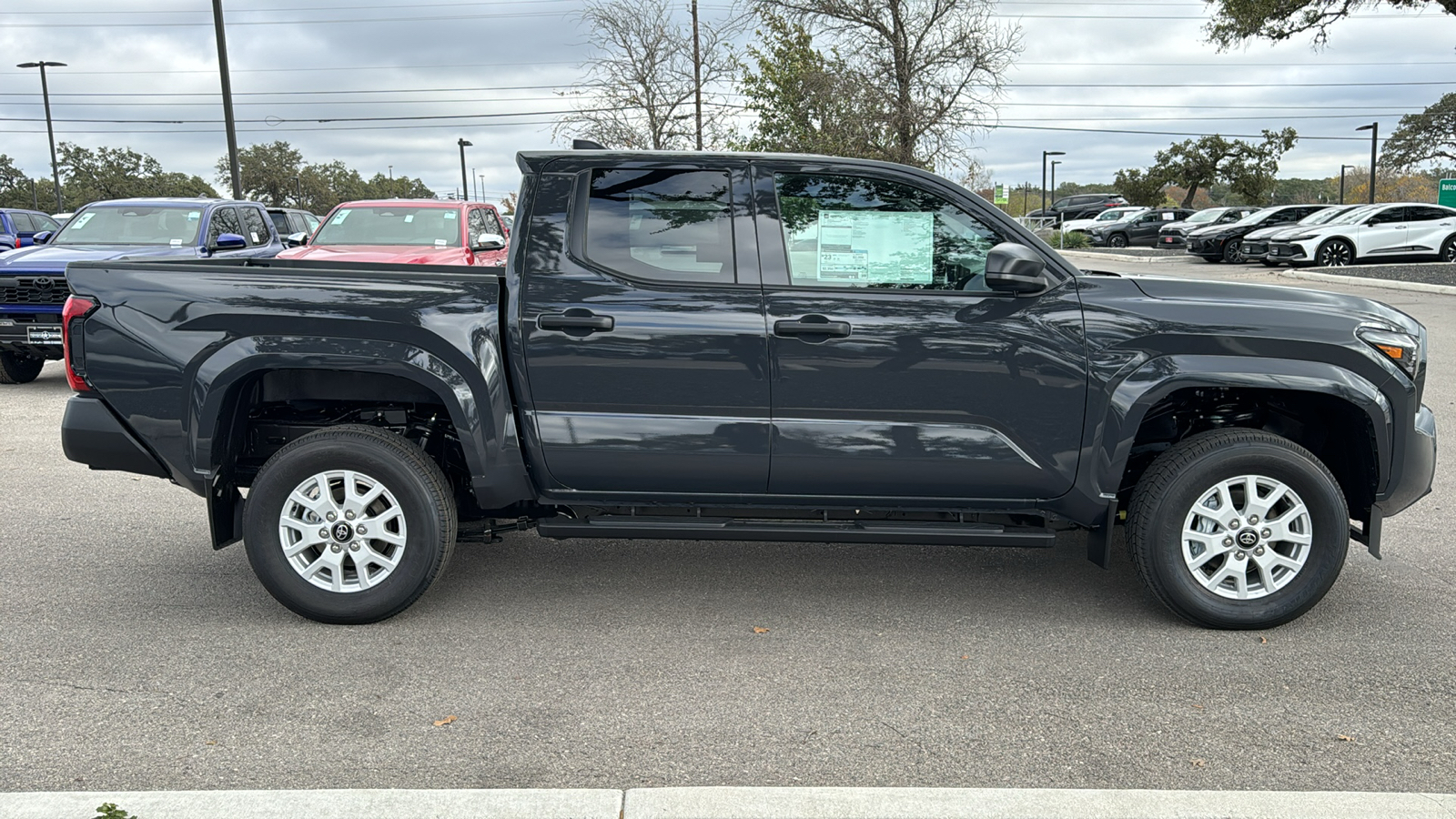 2024 Toyota Tacoma SR 8