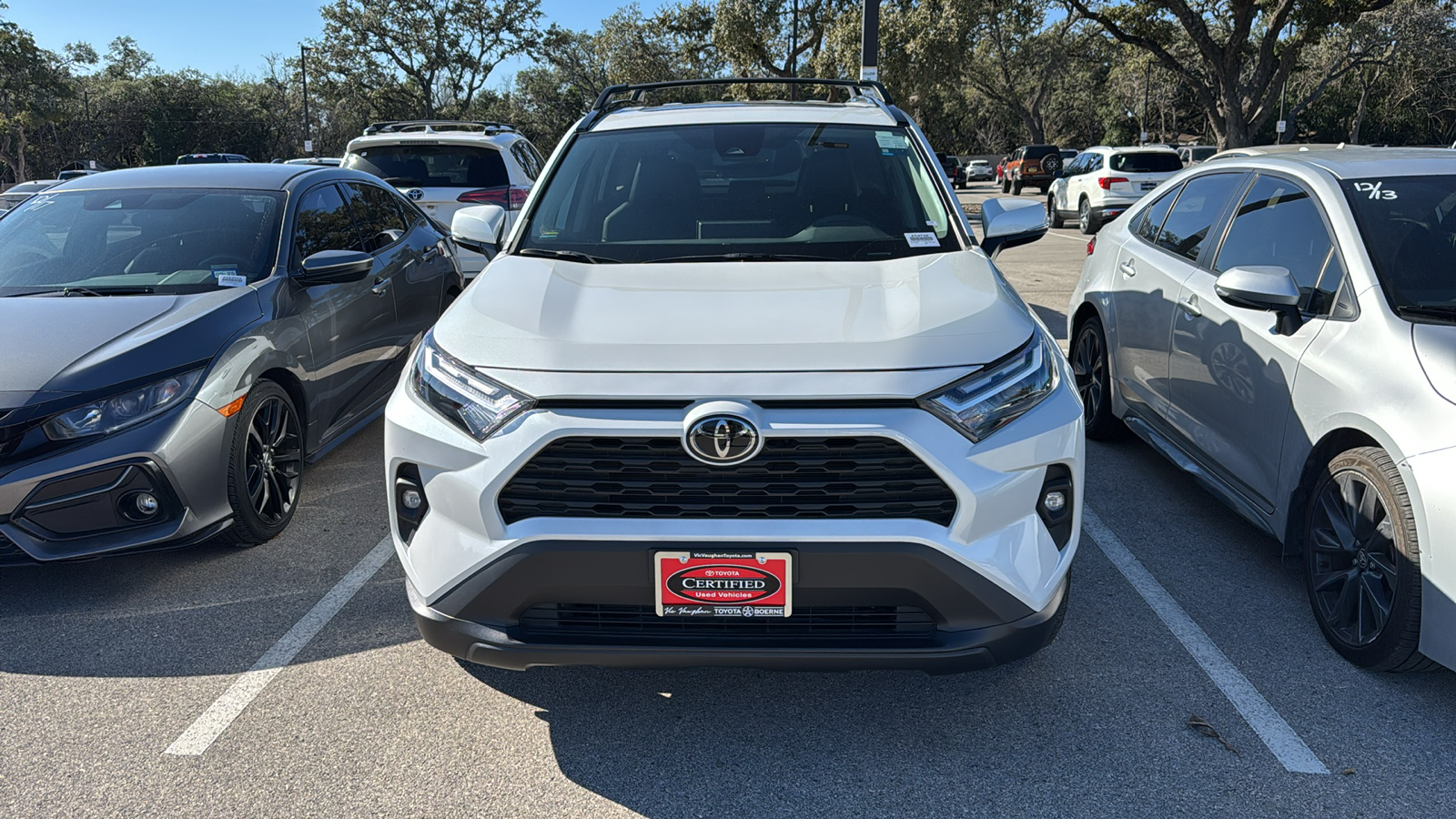 2023 Toyota RAV4 XLE Premium 2