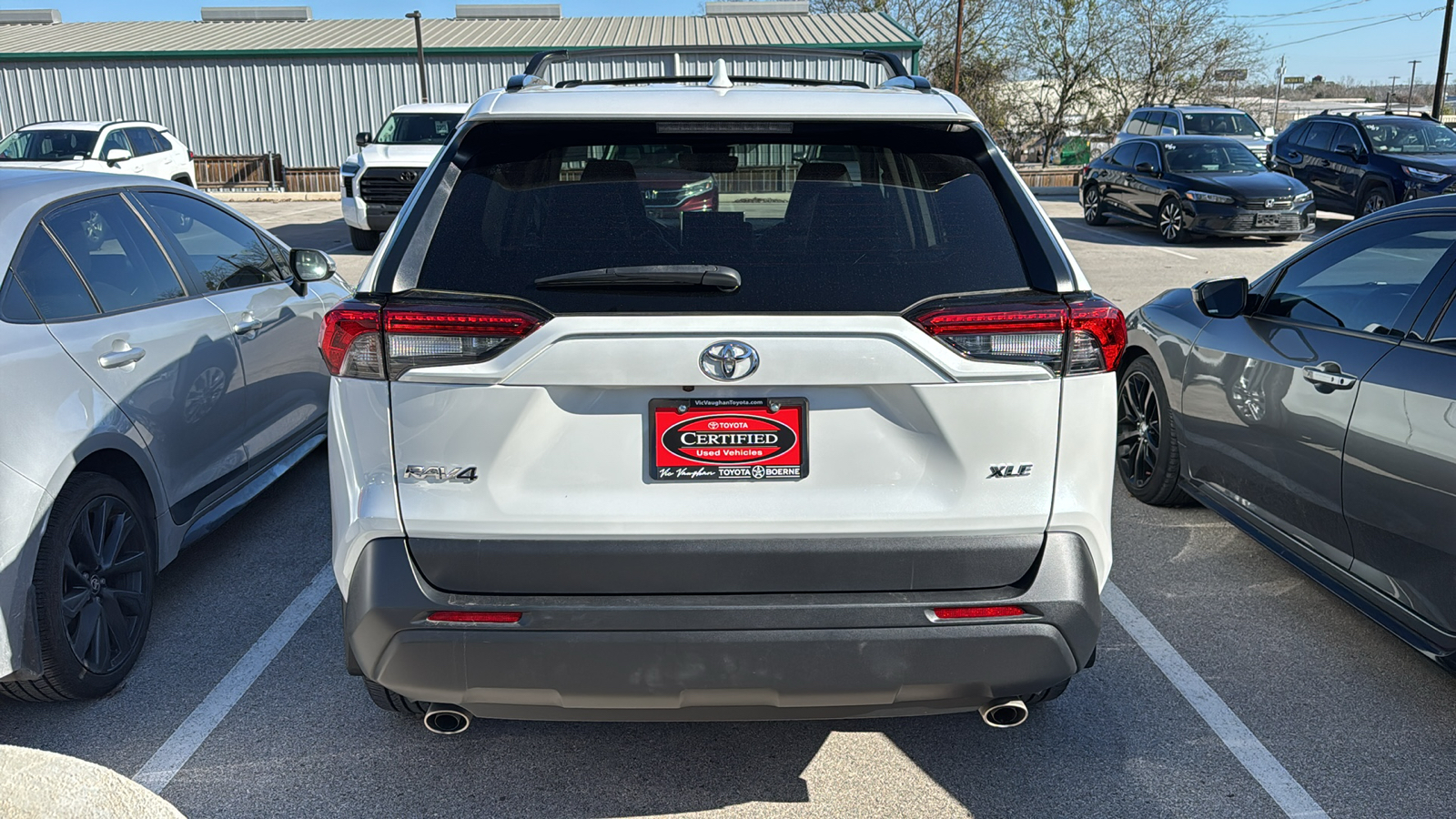 2023 Toyota RAV4 XLE Premium 5