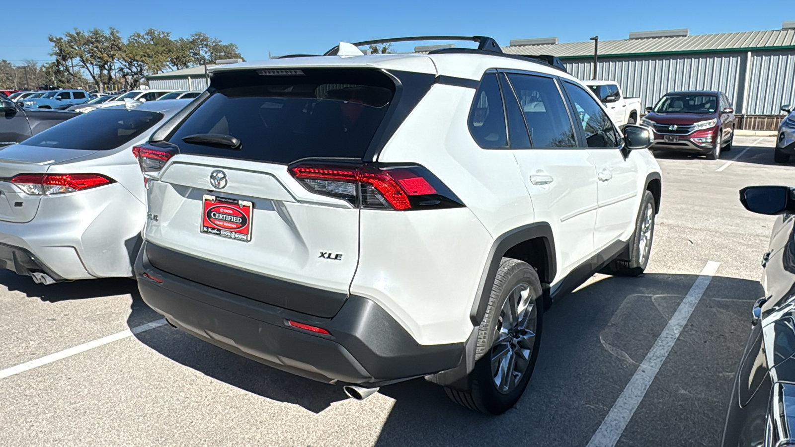 2023 Toyota RAV4 XLE Premium 6