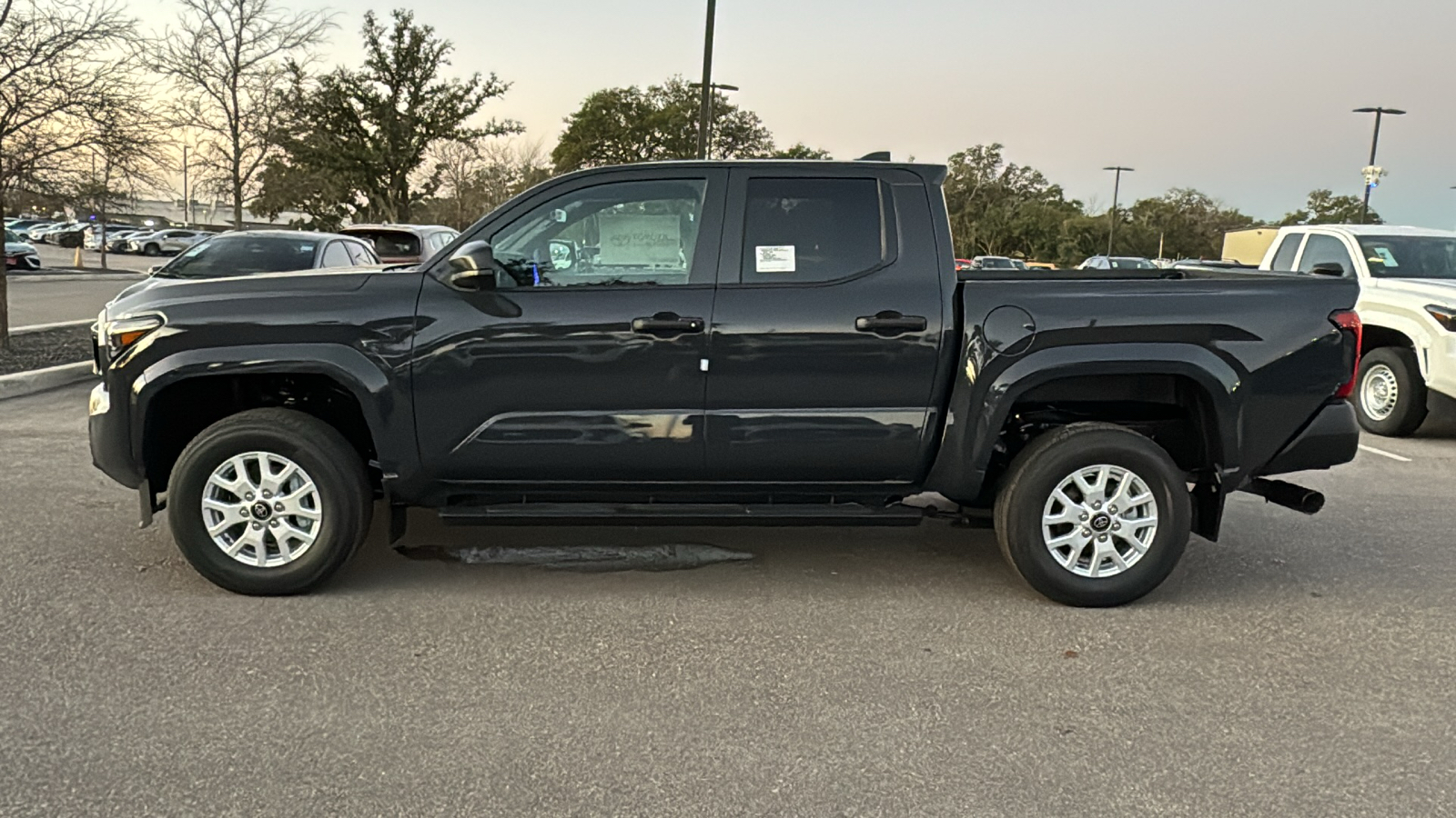 2024 Toyota Tacoma SR 4