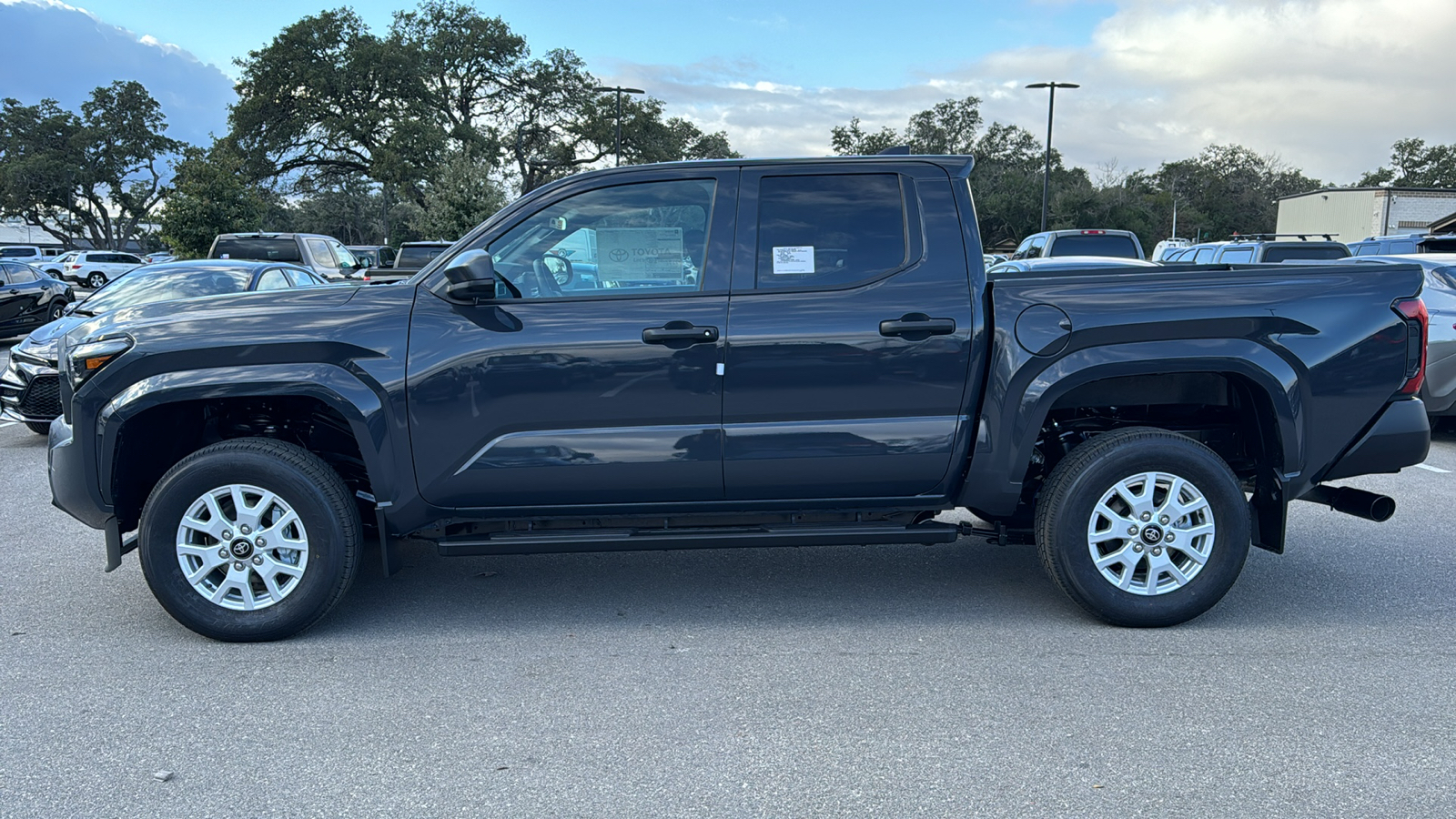 2024 Toyota Tacoma SR 4