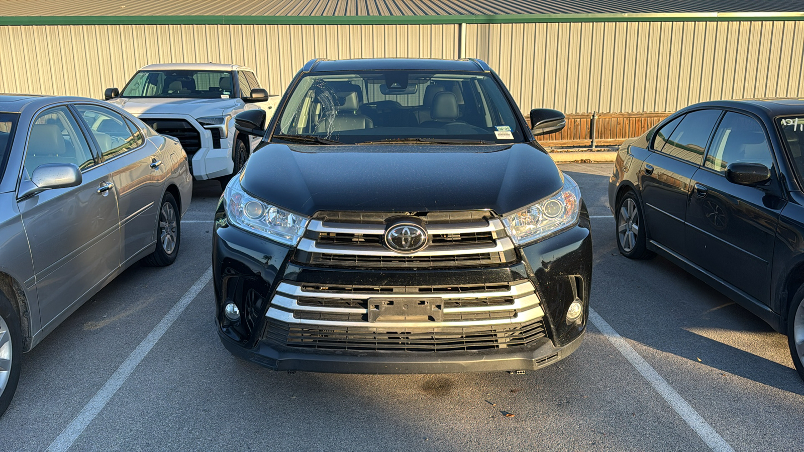 2018 Toyota Highlander XLE 2