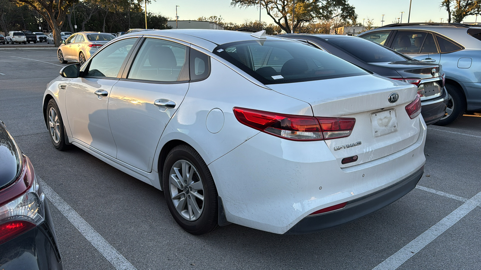 2018 Kia Optima LX 4