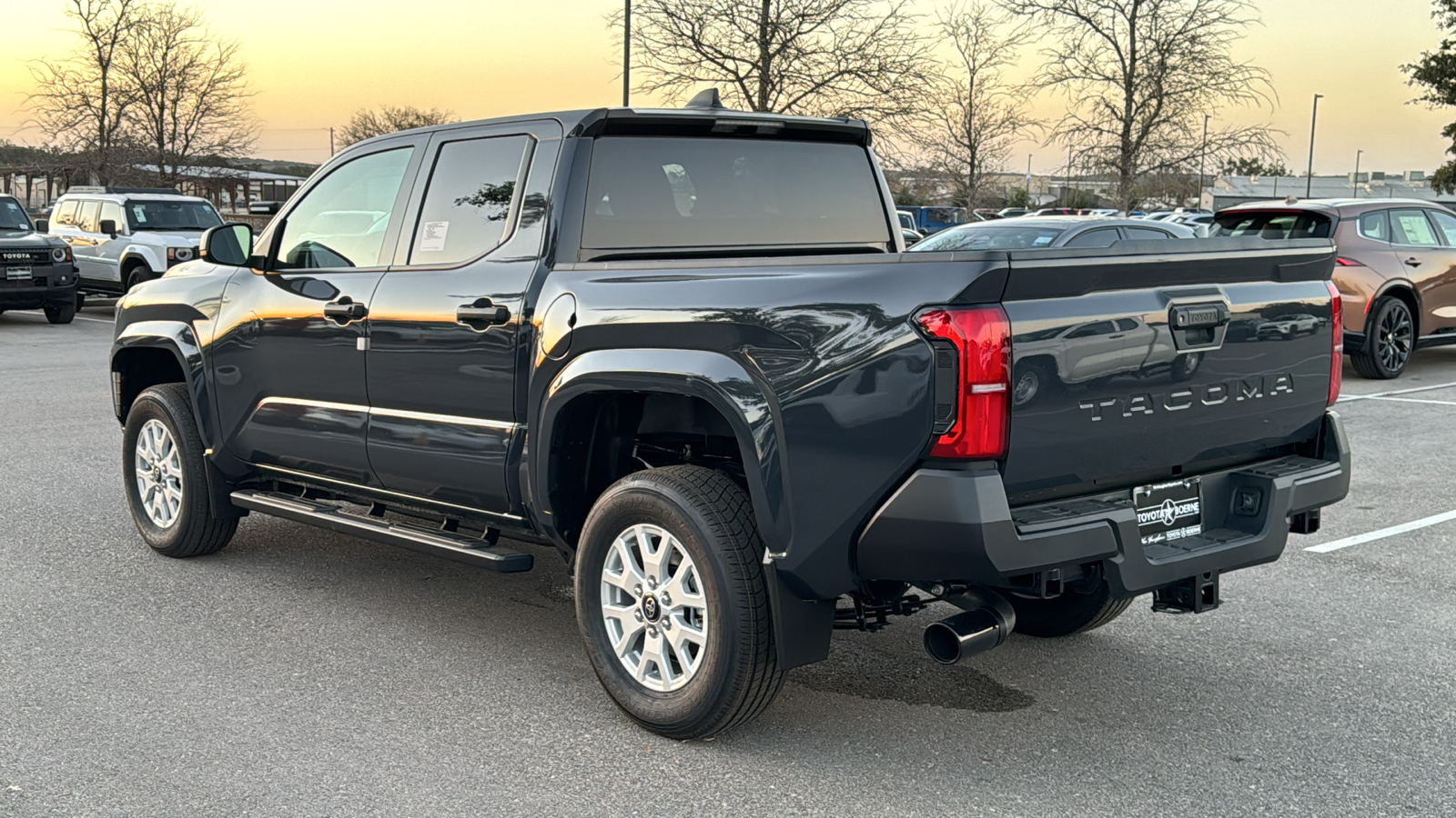 2024 Toyota Tacoma SR 5